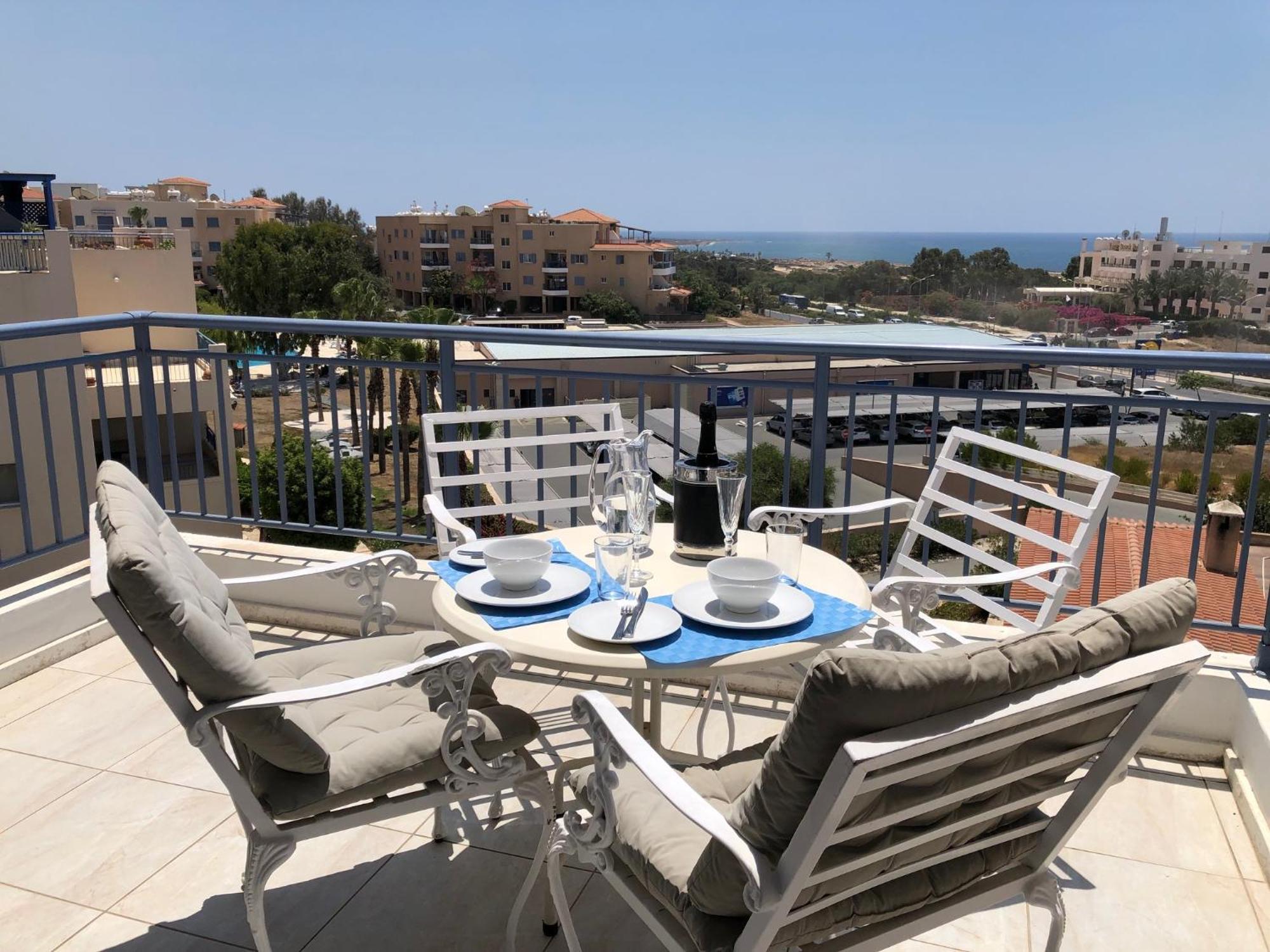 Kings Palace - Modern Penthouse With Incredible Sea Views Paphos Esterno foto