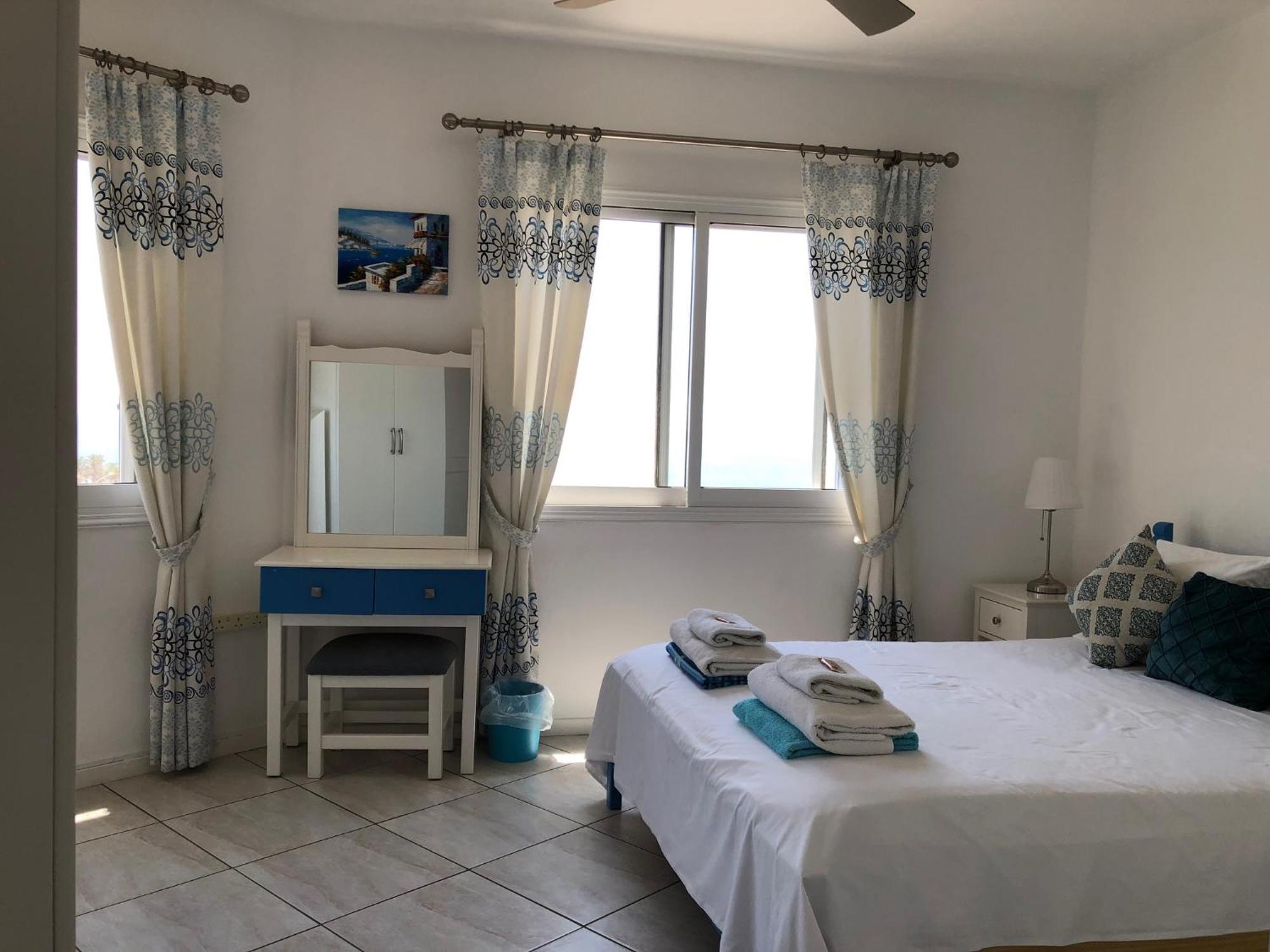 Kings Palace - Modern Penthouse With Incredible Sea Views Paphos Esterno foto